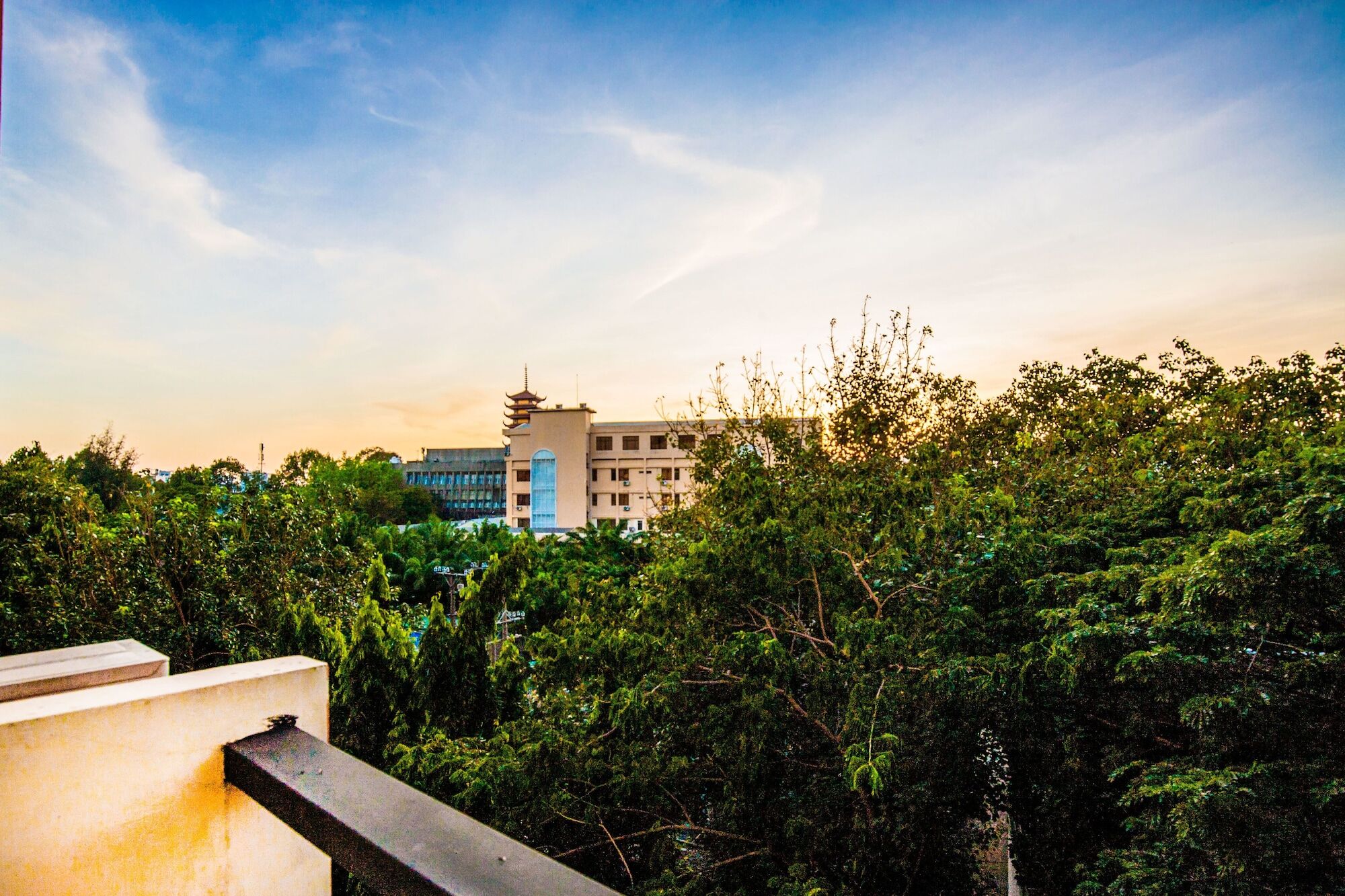 Апартаменты Viet Nam Vacation Хошимин Экстерьер фото